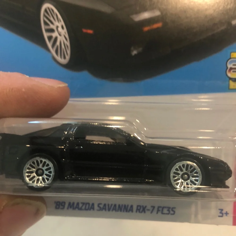 Black '89 Mazda Savanna RX-7 FC35
